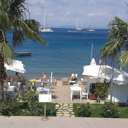 Ipek Göltürkbükü